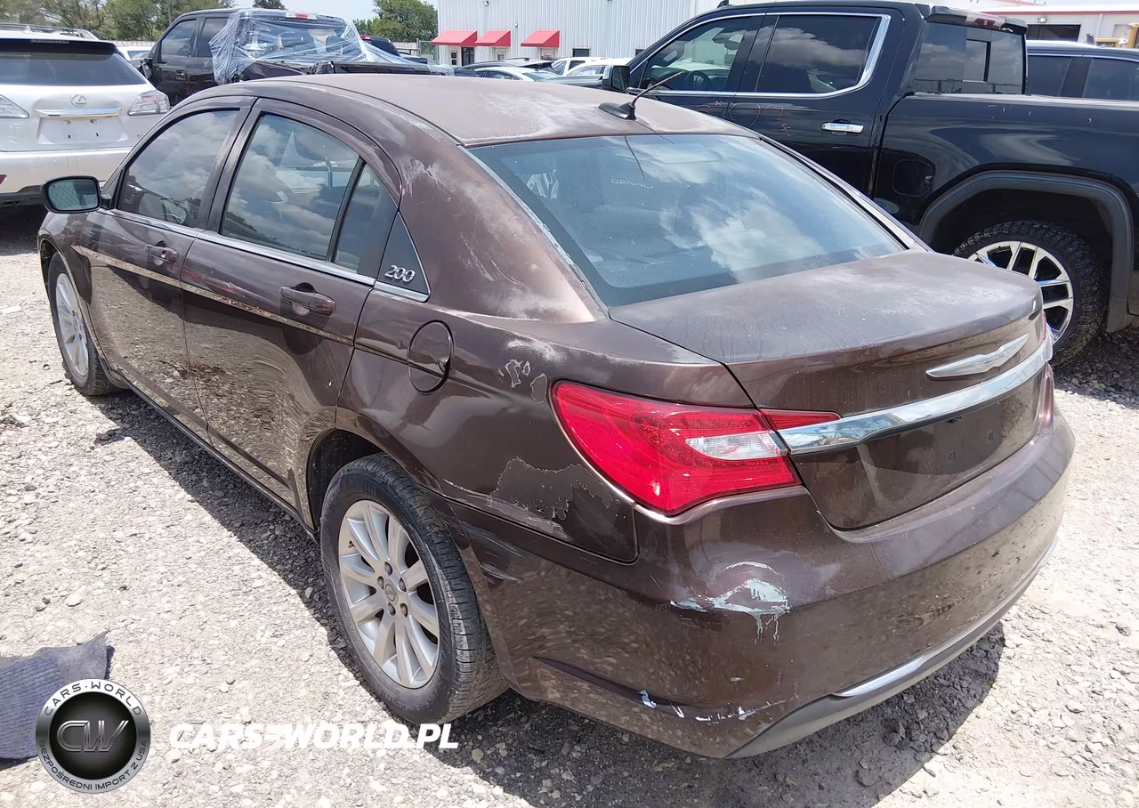 2012 Chrysler 200 Touring VIN:1C3CCBBB3CN241674 - 3