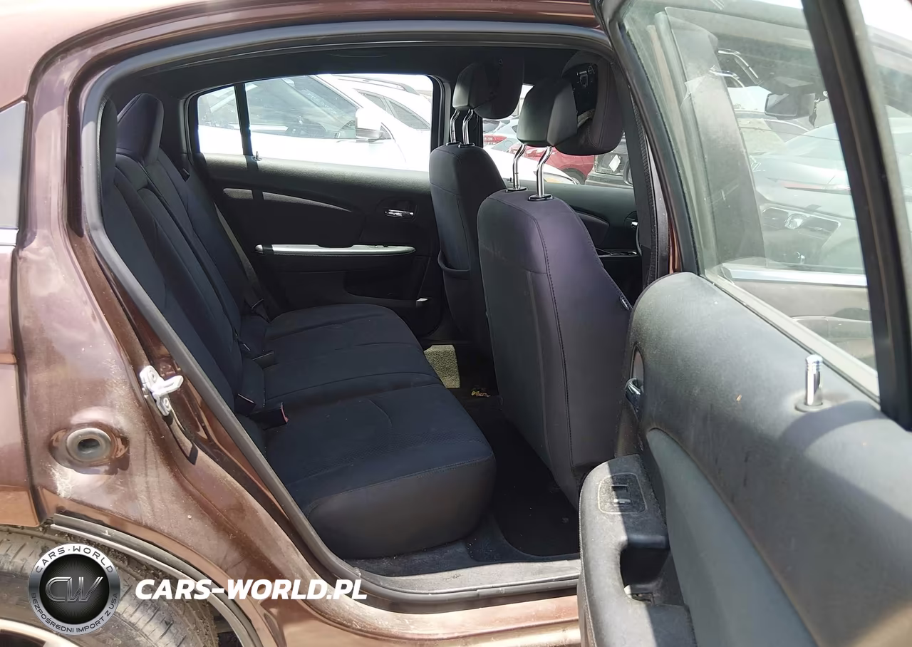 2012 Chrysler 200 Touring VIN:1C3CCBBB3CN241674 - 8