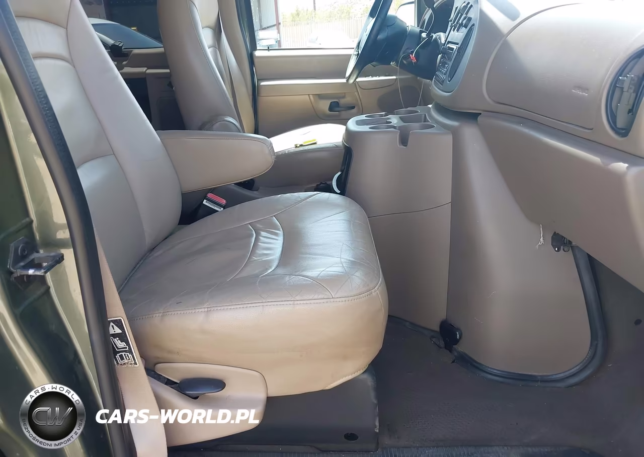 2002 Ford E-150 Xl-Xlt VIN:1FMRE11L62HB34843 - 5