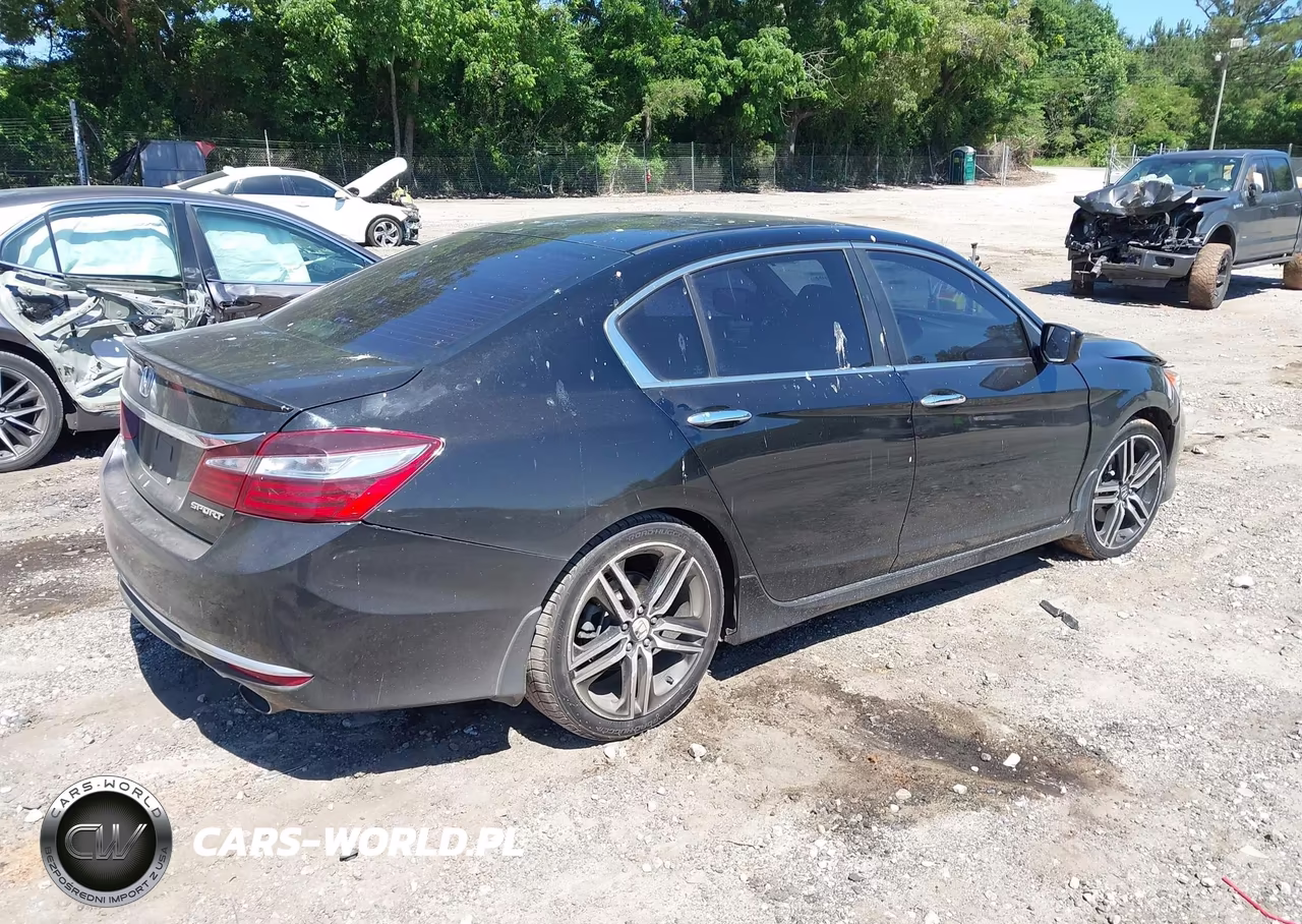 2017 Honda Accord Sport VIN:1HGCR2F5XHA283452 - 4