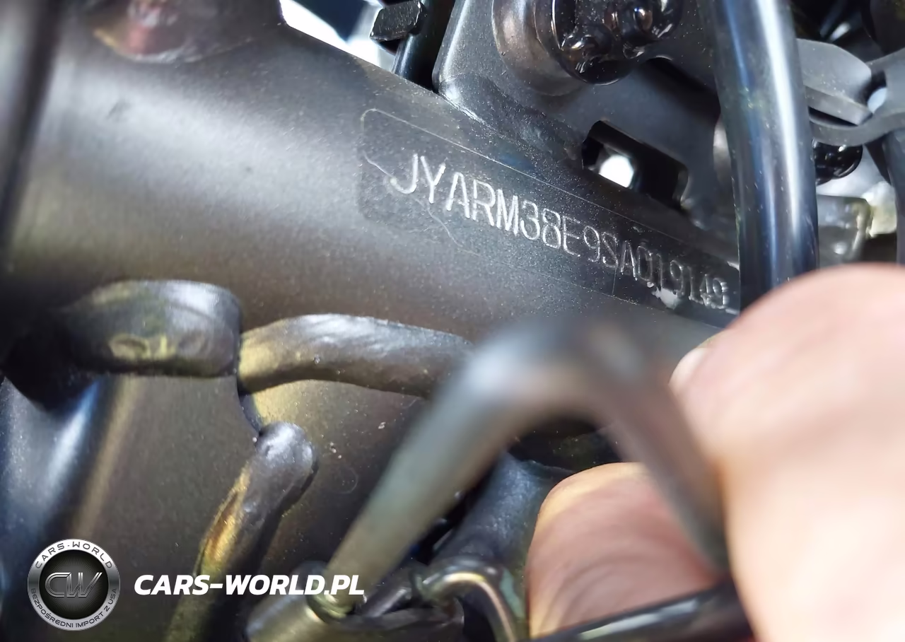2025 Yamaha Yzfr7 VIN:JYARM38E9SA019149 - 10