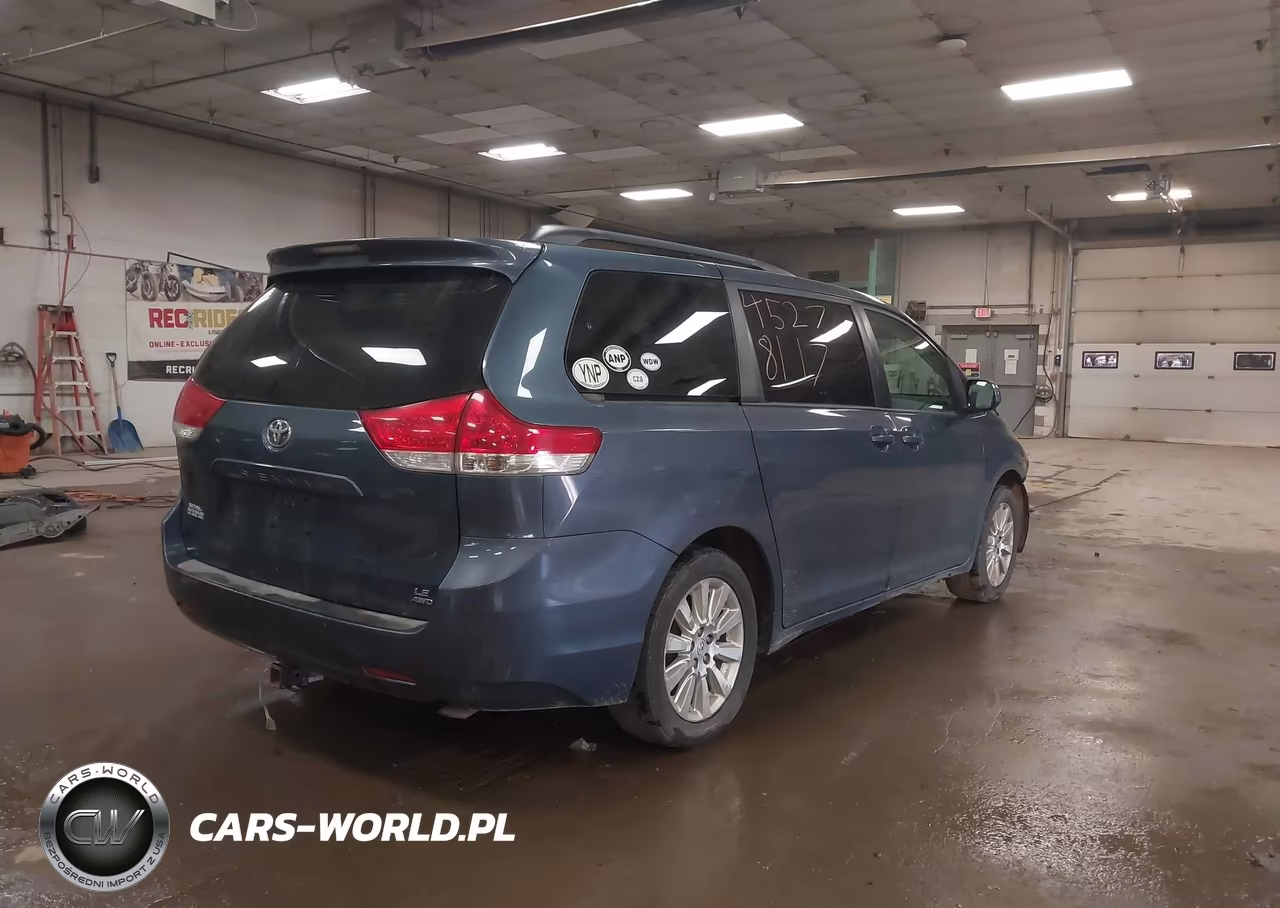 2014 Toyota Sienna Le 7 Passenger VIN:5TDJK3DC7ES079384 - 4
