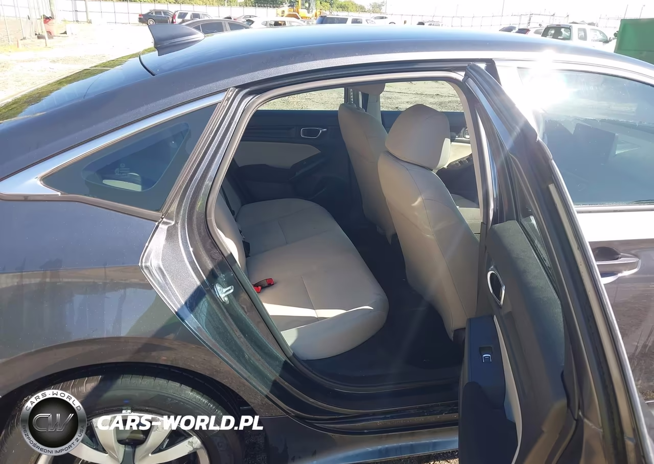 2024 Honda Civic Lx VIN:2HGFE2F27RH595150 - 8