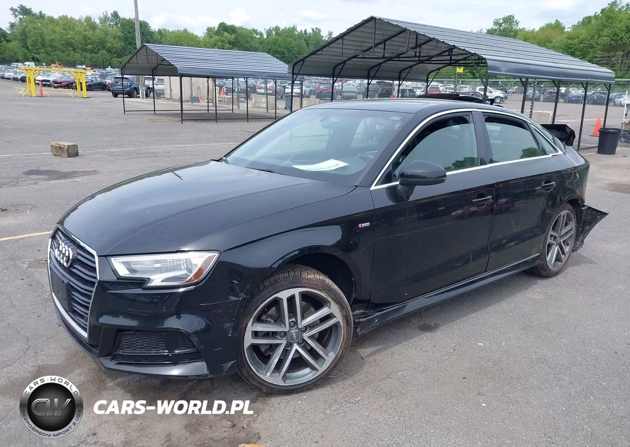 2018 Audi A3 2.0T Premium-2.0T Tech Premium VIN:WAUJ8GFF2J1045824 - 2