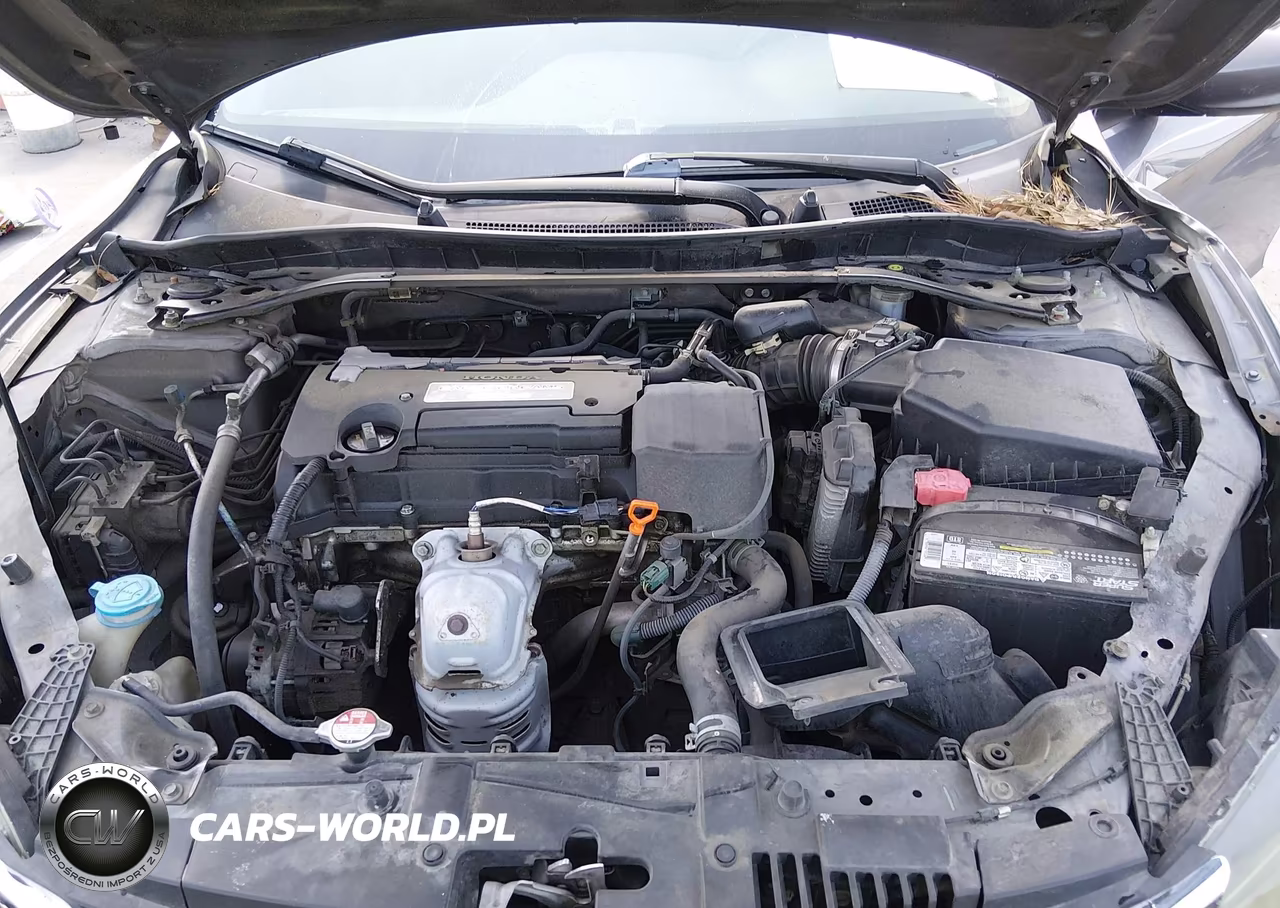 2015 Honda Accord Sport VIN:1HGCR2F58FA254335 - 10