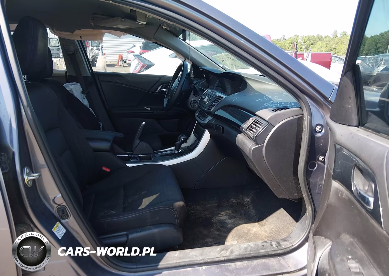 2015 Honda Accord Sport VIN:1HGCR2F58FA254335 - 5