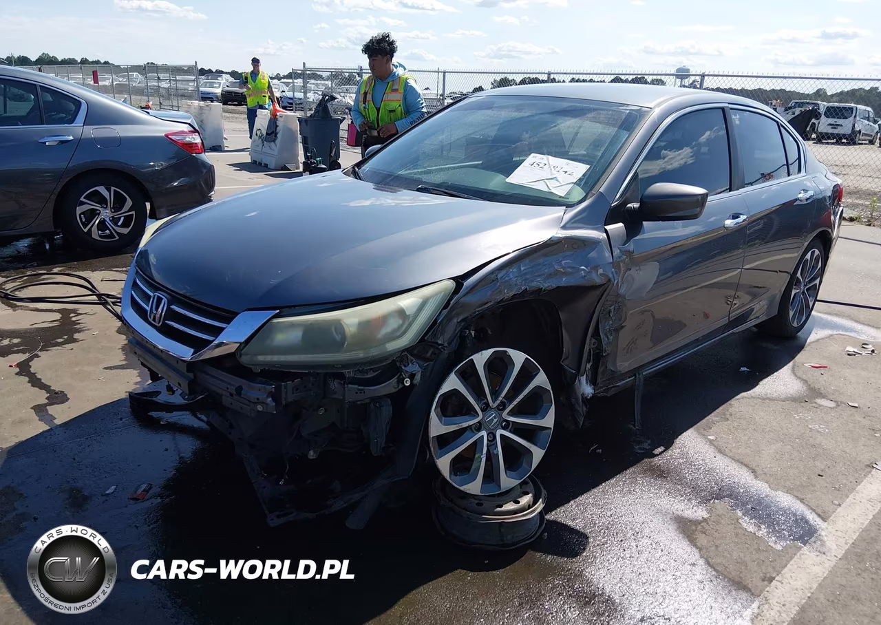 2015 Honda Accord Sport VIN:1HGCR2F58FA254335 - 6