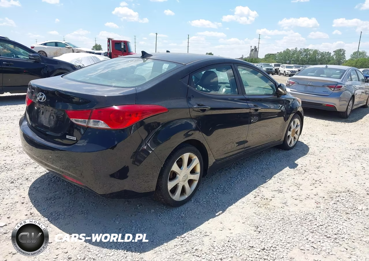2012 Hyundai Elantra Limited VIN:5NPDH4AE6CH142369 - 4