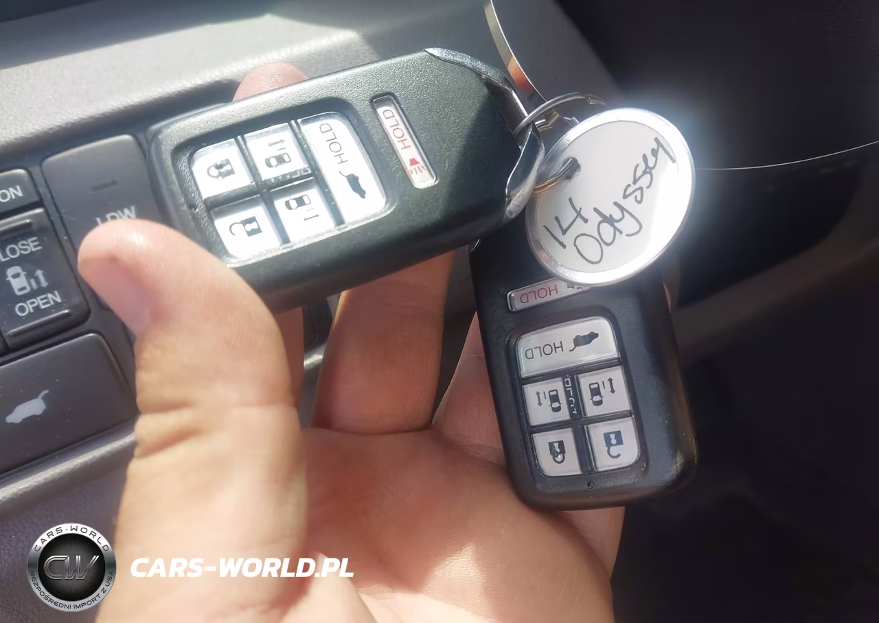 2014 Honda Odyssey Ex-L VIN:5FNRL5H6XEB012203 - 11