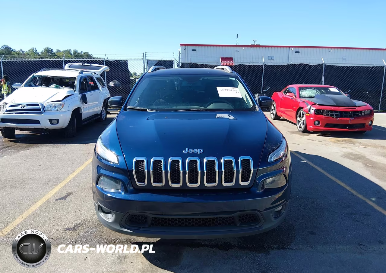 2018 Jeep Cherokee Latitude Fwd VIN:1C4PJLCB5JD605605 - 12