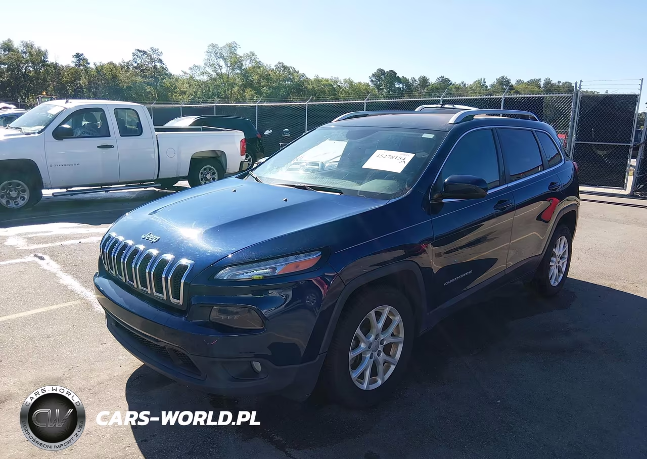 2018 Jeep Cherokee Latitude Fwd VIN:1C4PJLCB5JD605605 - 2
