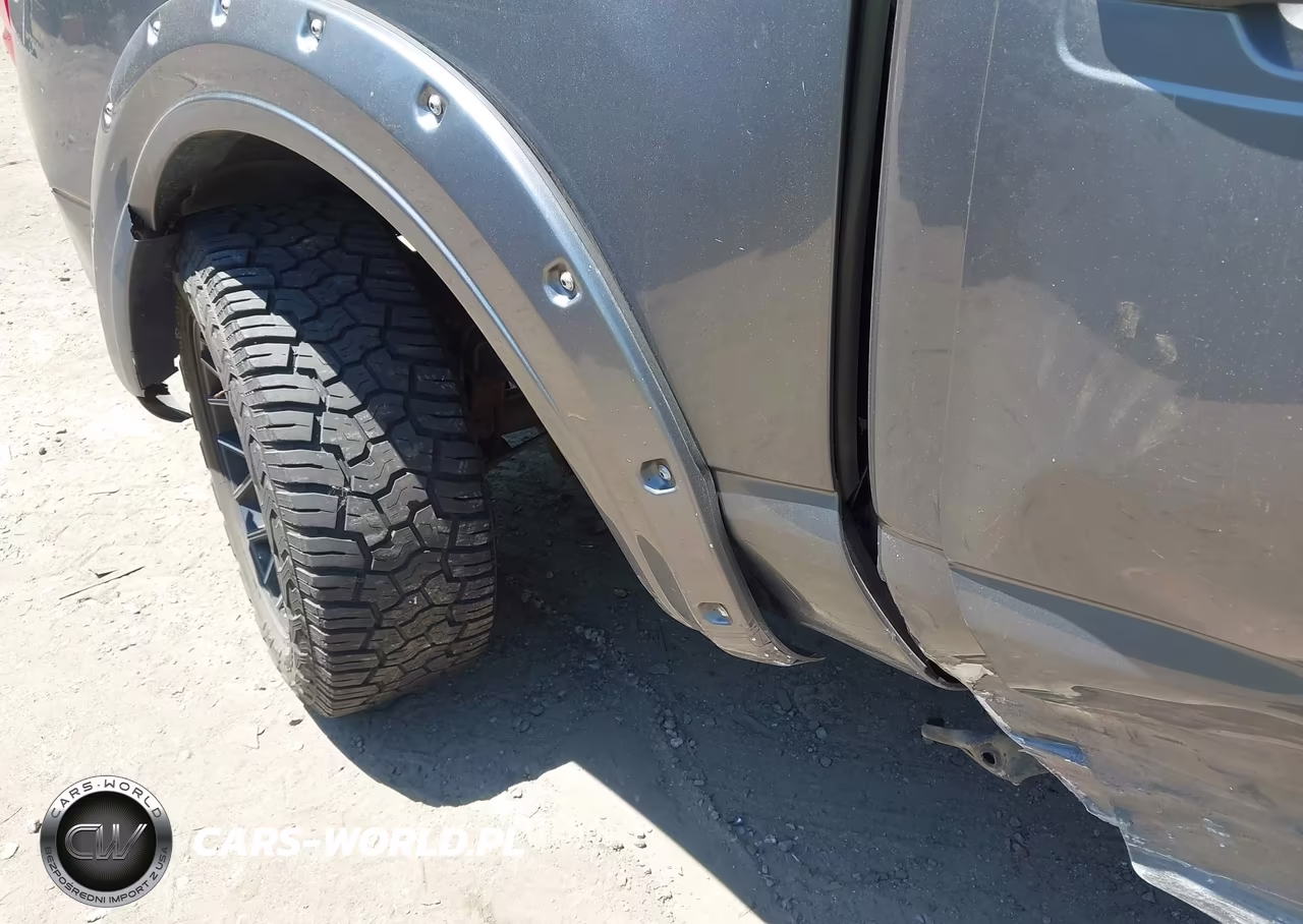 2019 Nissan Titan Sv VIN:1N6AA1E50KN522772 - 17