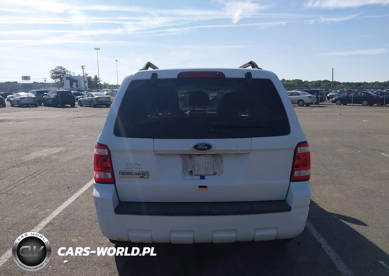 2008 Ford Escape Xlt VIN:1FMCU03118KB68800 - 16