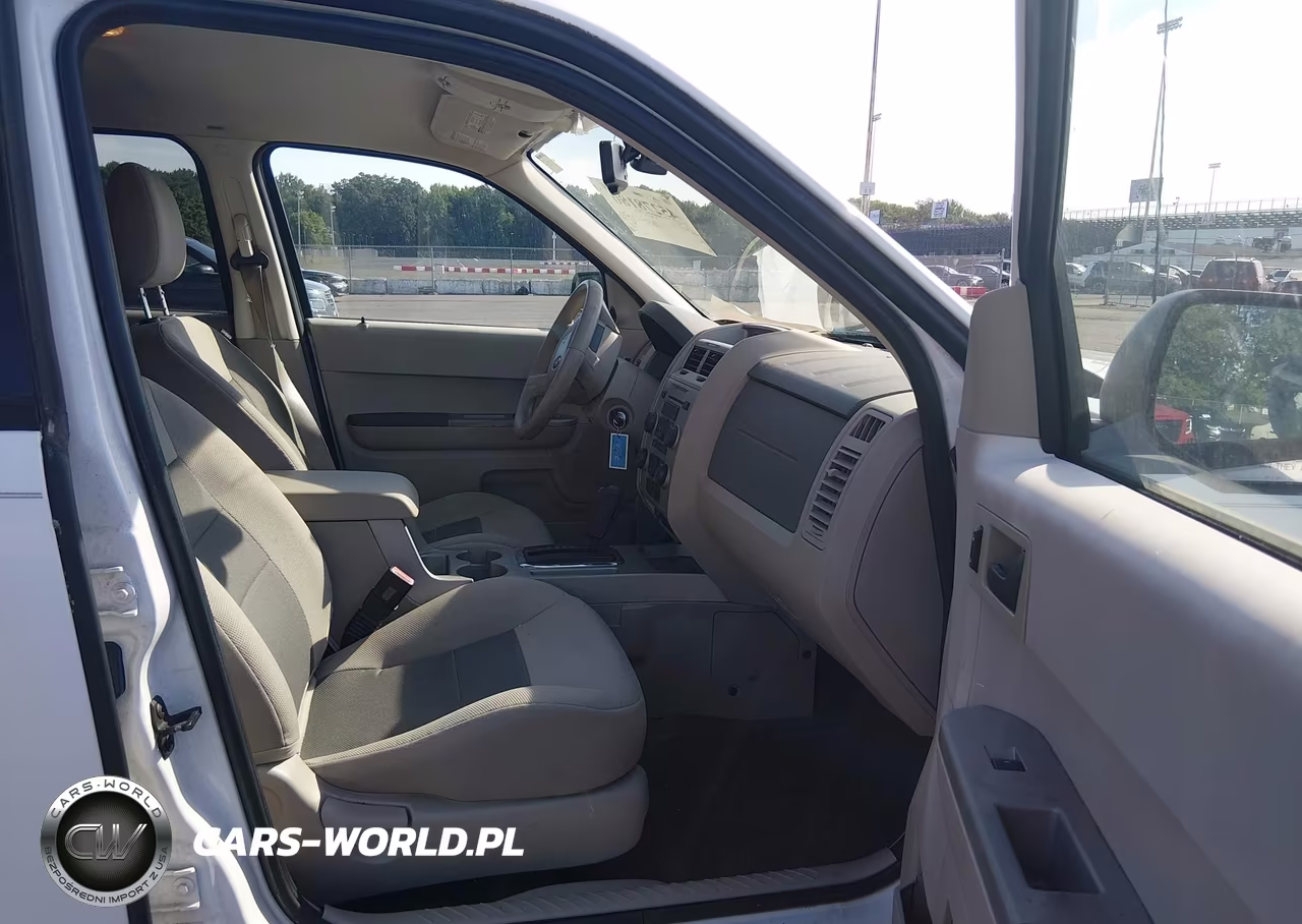 2008 Ford Escape Xlt VIN:1FMCU03118KB68800 - 5