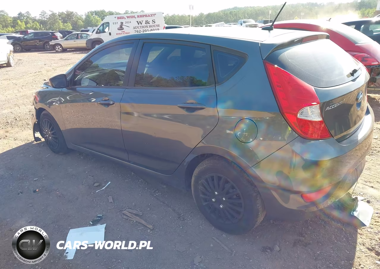 2012 Hyundai Accent Gs VIN:KMHCT5AE7CU046445 - 3