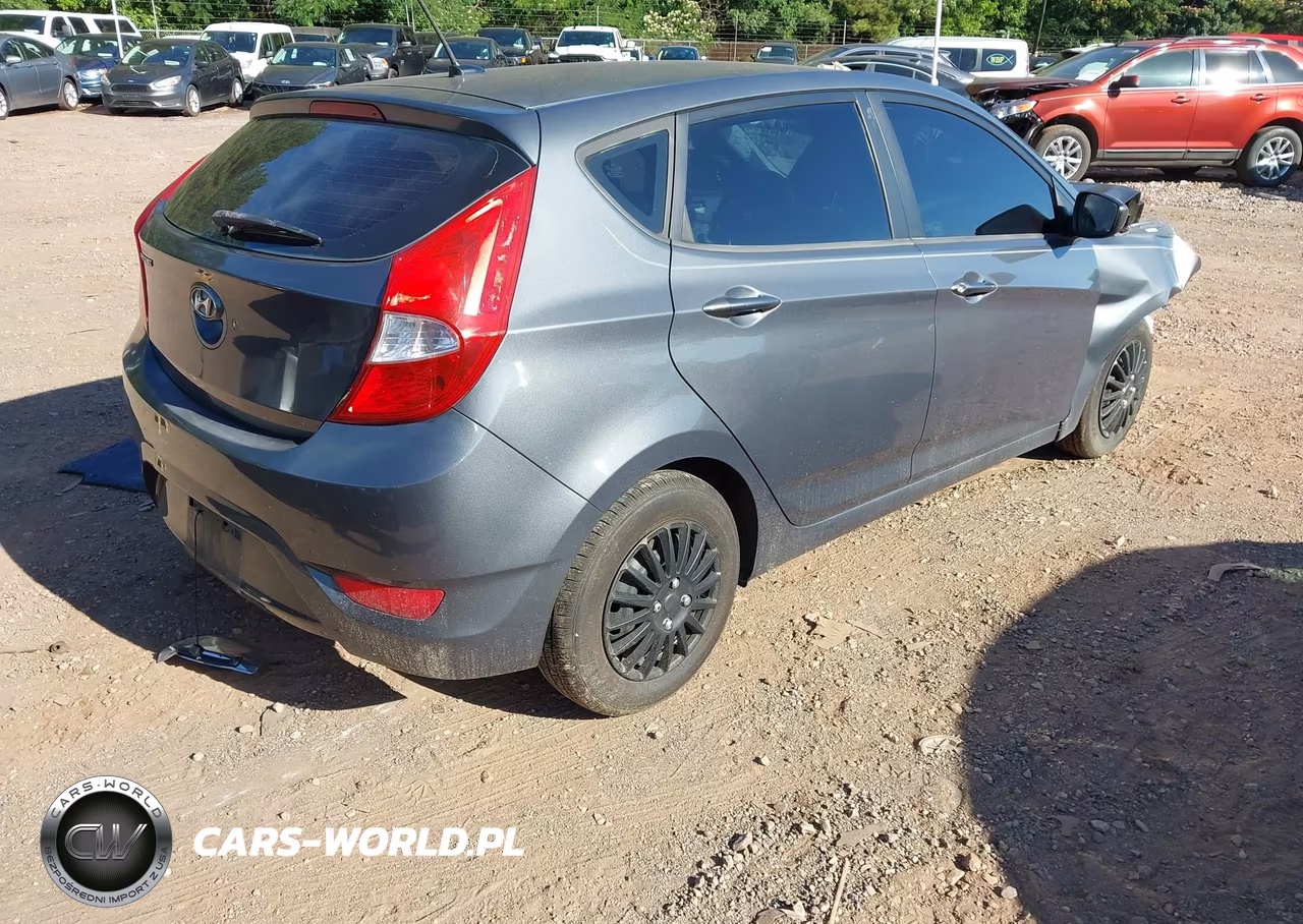 2012 Hyundai Accent Gs VIN:KMHCT5AE7CU046445 - 4