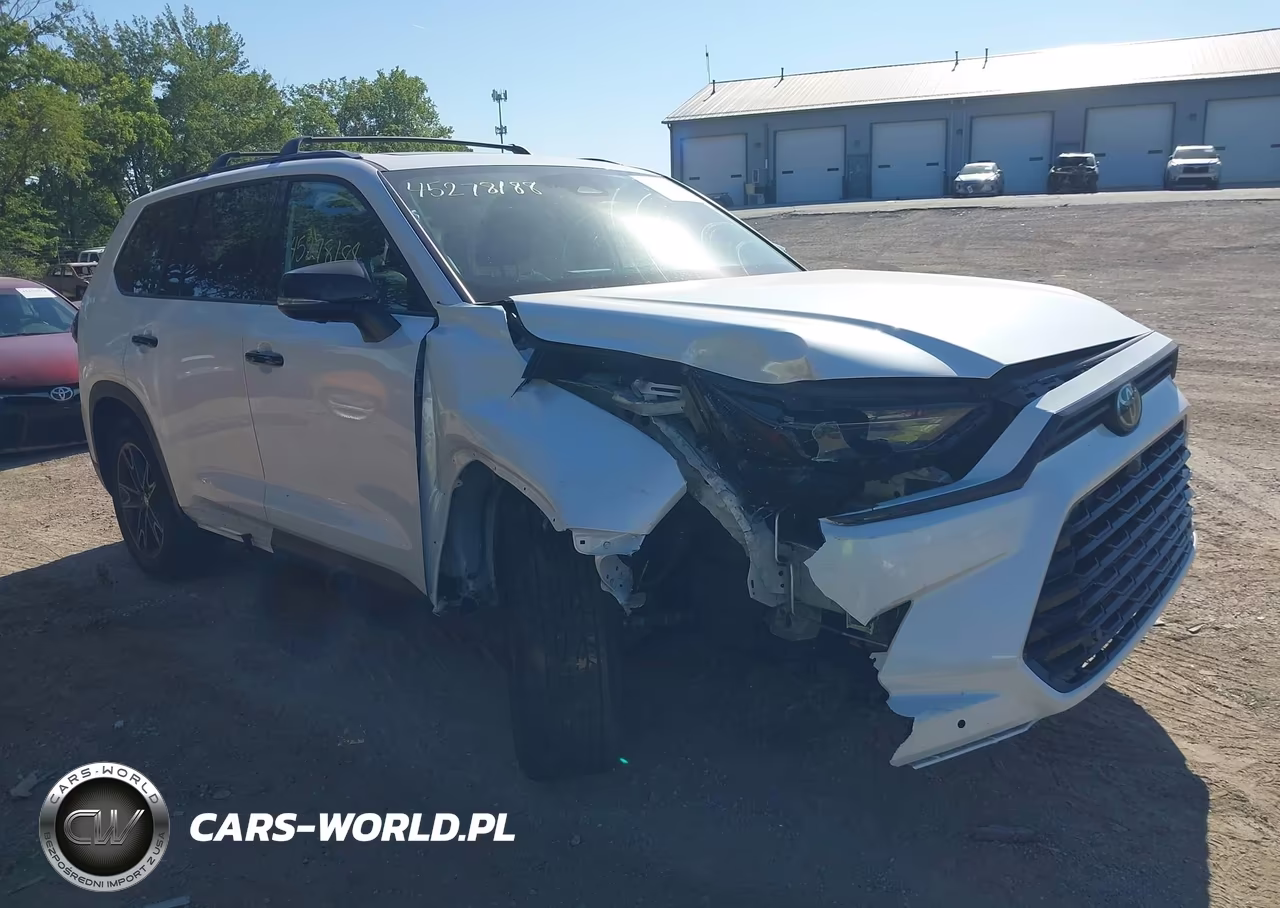 2025 Toyota Grand Highlander Hybrid Nightshade Edition – zdjęcie 1 z 17