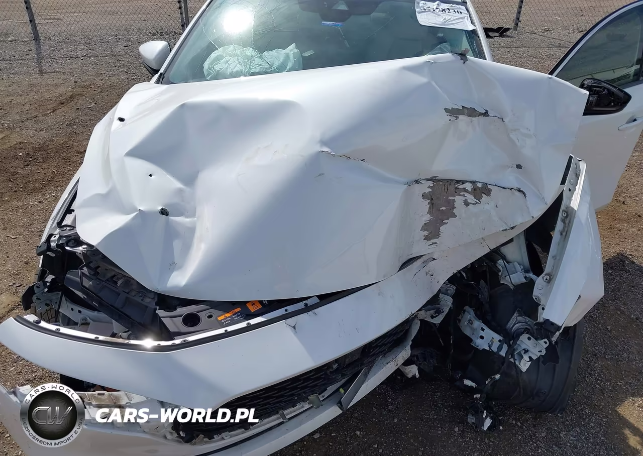 2019 Mazda Mazda3 Premium Package VIN:3MZBPAEM8KM103766 - 10