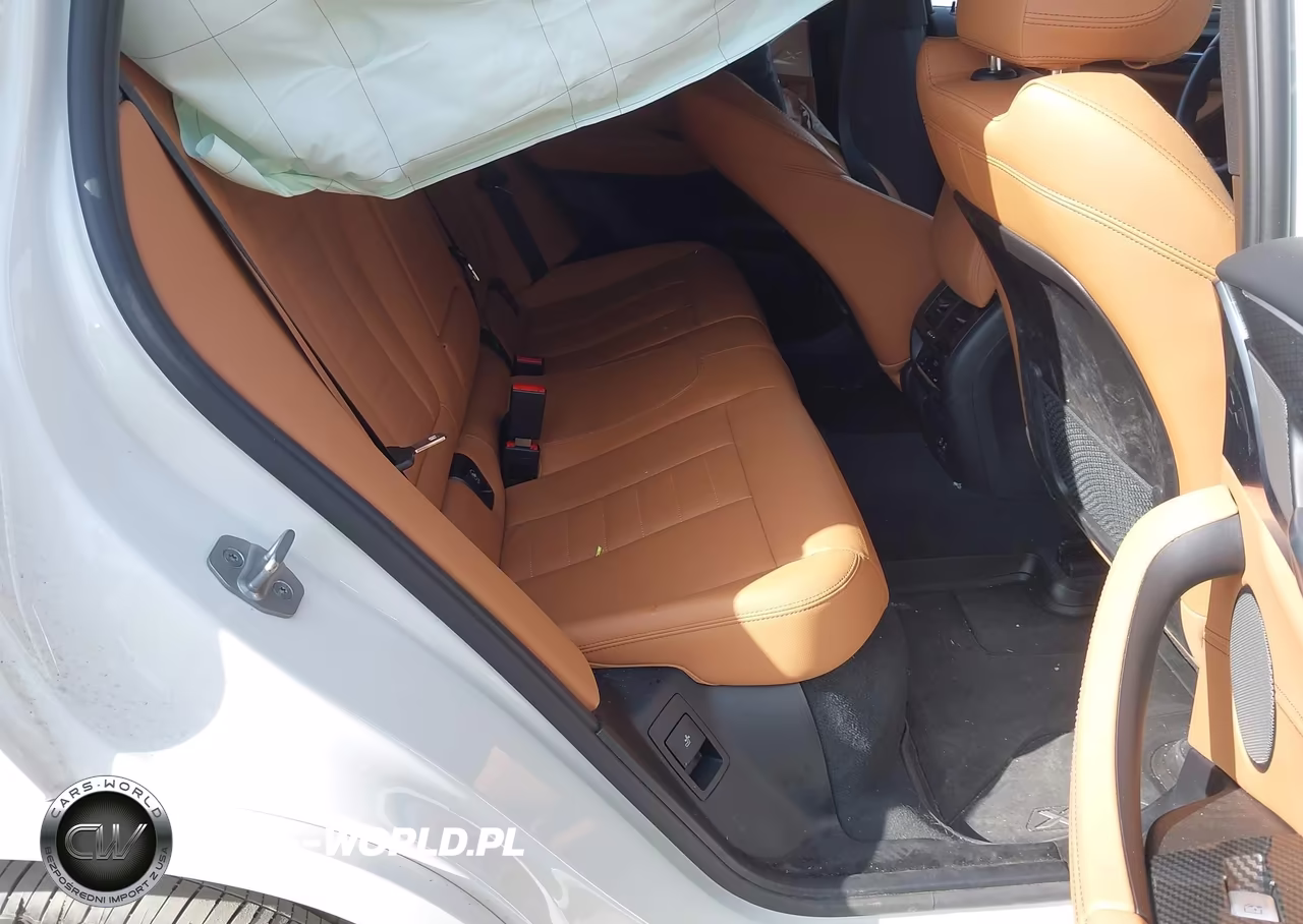 2023 BMW X4 xDrive30I VIN:5UX33DT01P9R66241 - 8