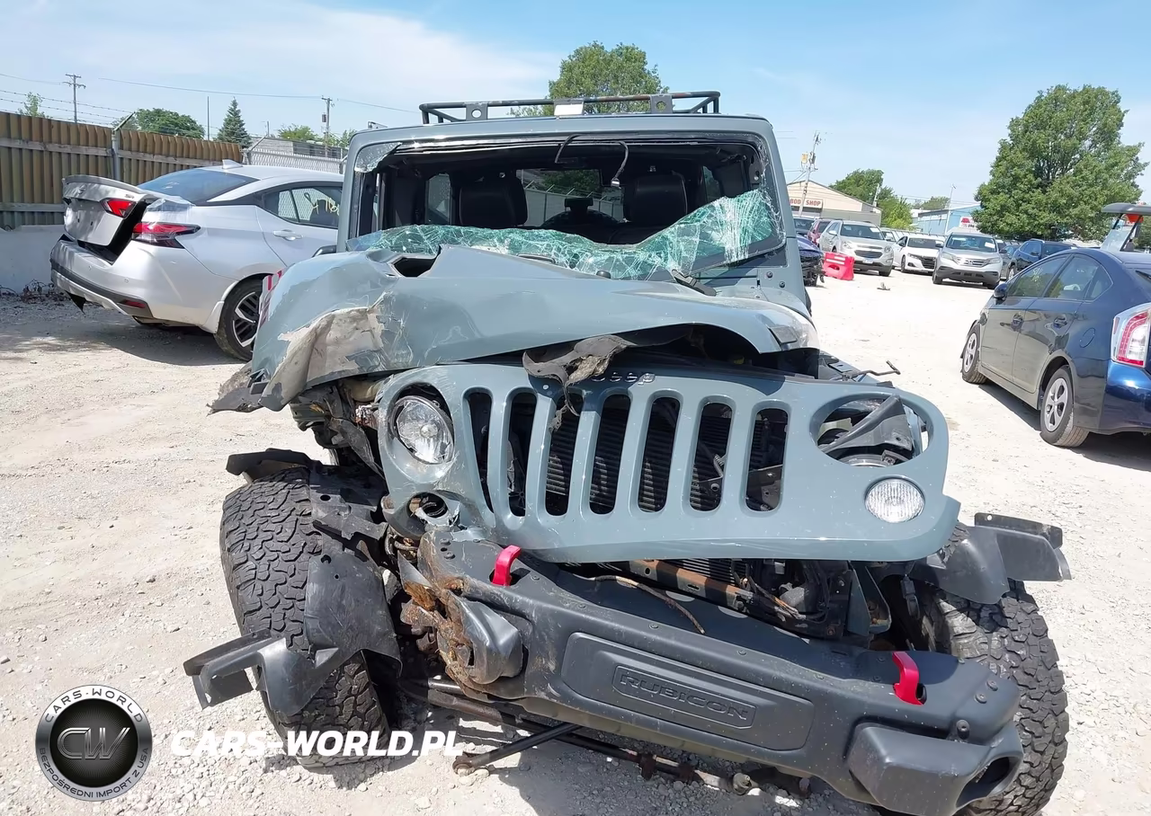 2015 Jeep Wrangler Unlimited Rubicon Hard Rock VIN:1C4BJWFGXFL548737 - 13