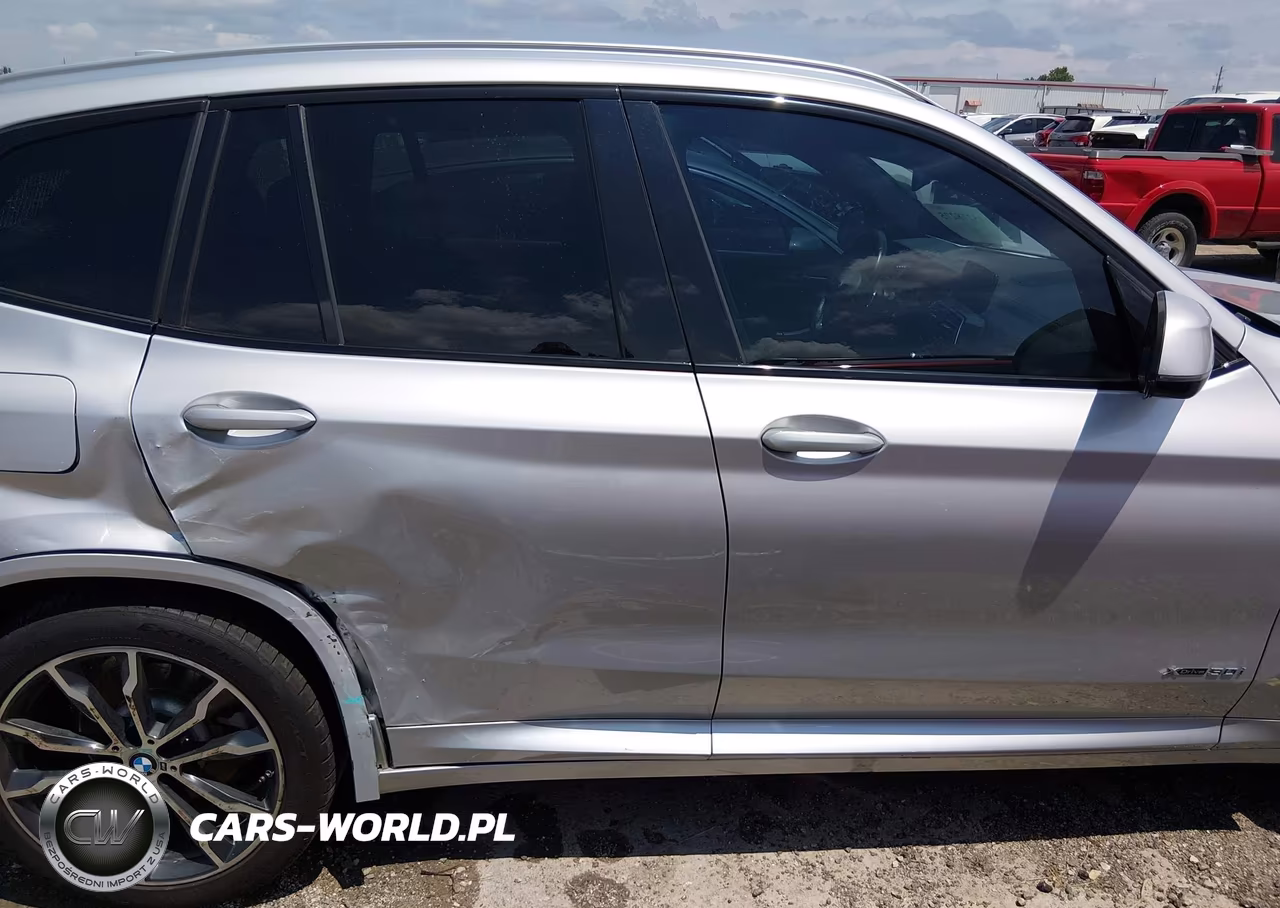 2018 BMW X3 xDrive30I VIN:5UXTR9C51JLC84013 - 13