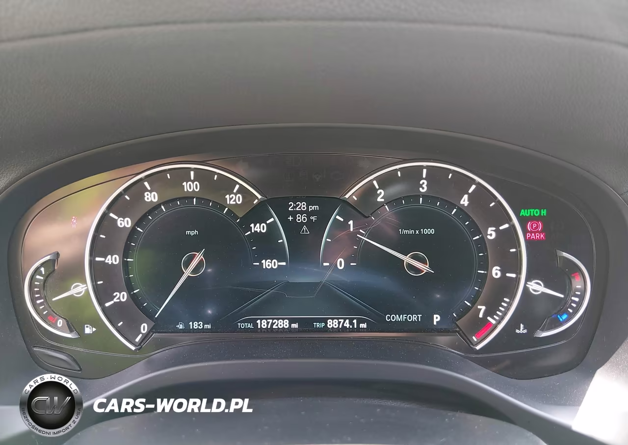 2018 BMW X3 xDrive30I VIN:5UXTR9C51JLC84013 - 7