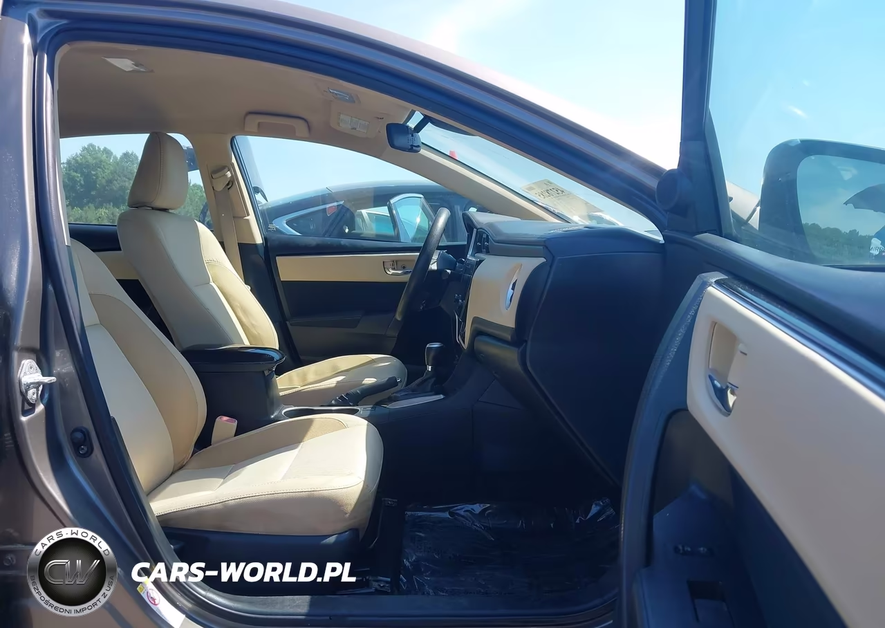 2017 Toyota Corolla Le VIN:2T1BURHE8HC804940 - 5