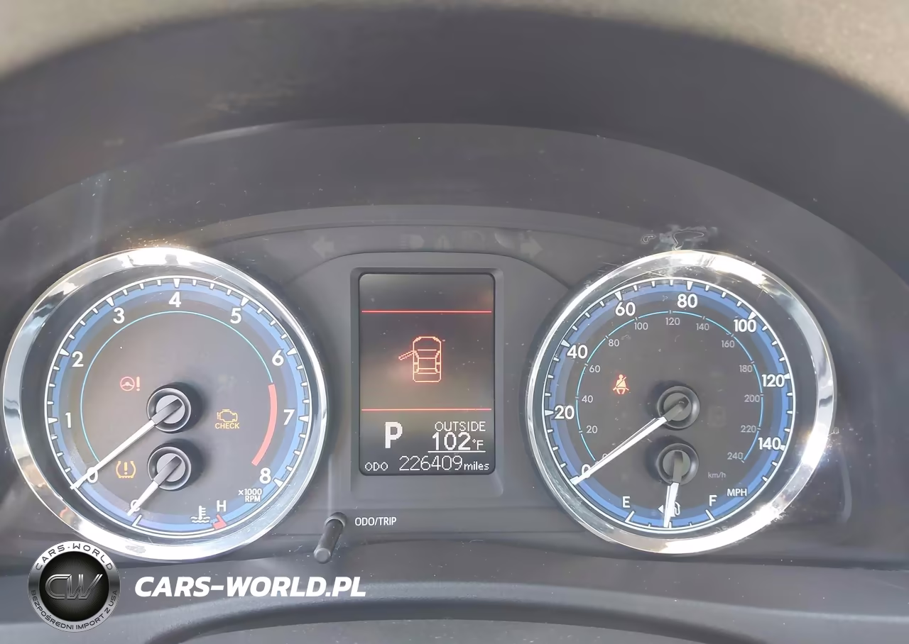 2017 Toyota Corolla Le VIN:2T1BURHE8HC804940 - 7