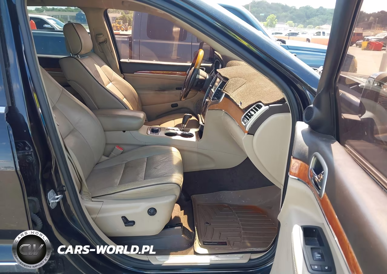 2012 Jeep Grand Cherokee Overland VIN:1C4RJFCT2CC220773 - 5