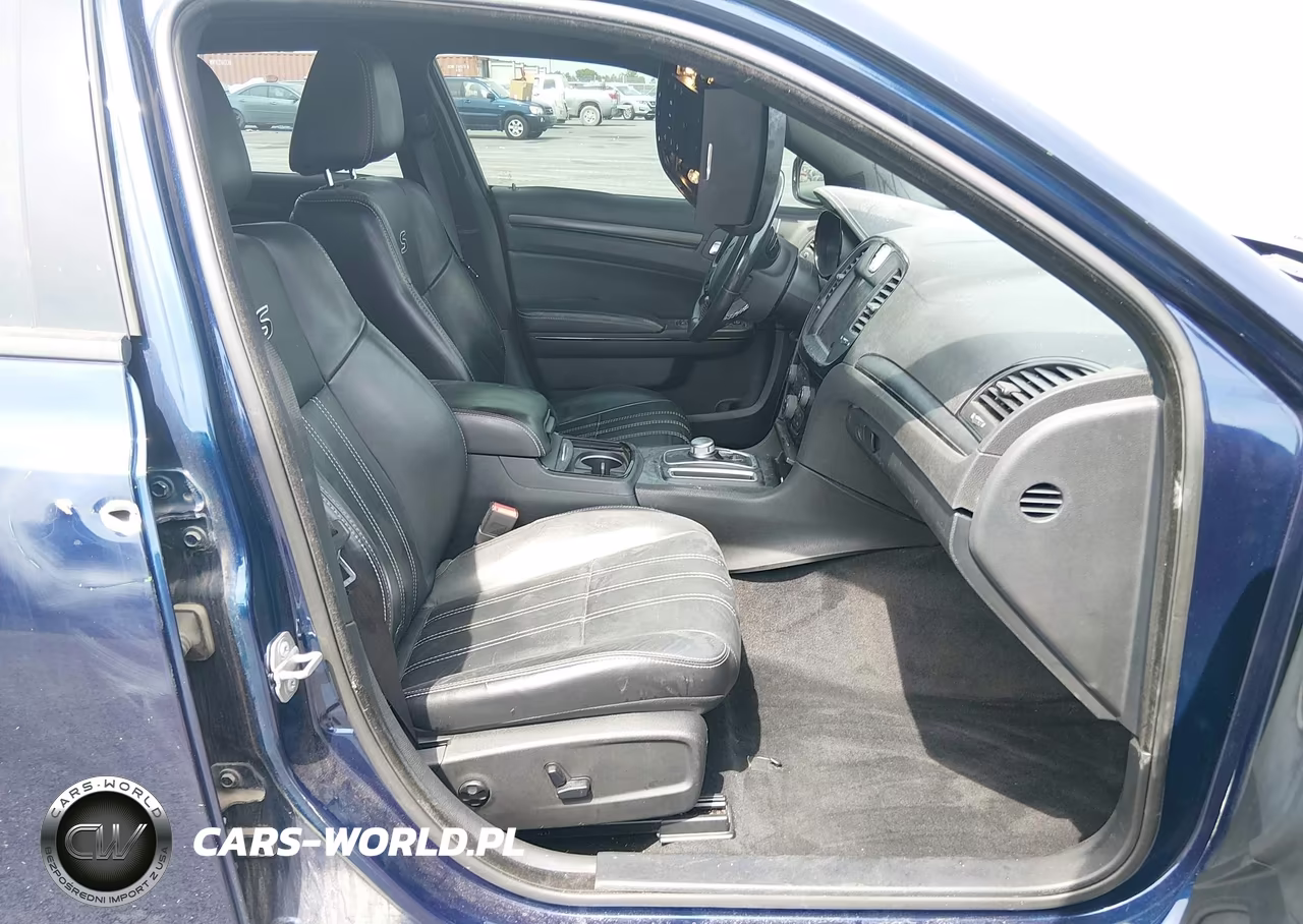 2015 Chrysler 300 300S VIN:2C3CCABG9FH763664 - 5