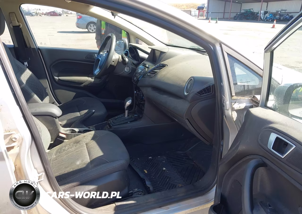 2014 Ford Fiesta Se VIN:3FADP4BJ3EM171927 - 5