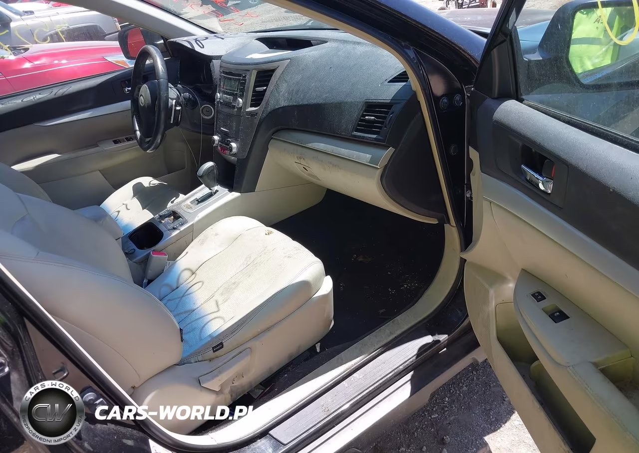 2013 Subaru Outback 2.5I Premium VIN:4S4BRCCC5D3302826 - 5