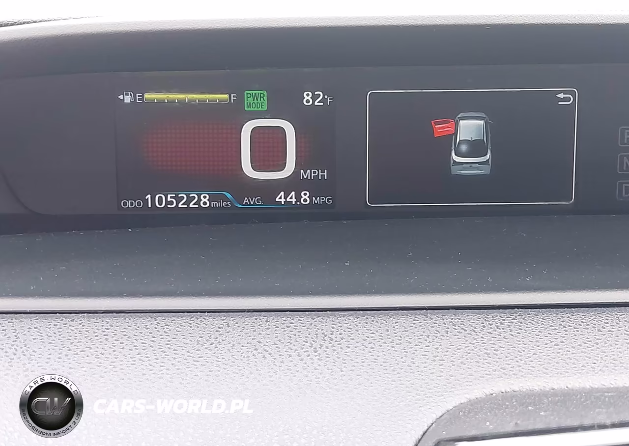 2019 Toyota Prius Le VIN:JTDKARFU7K3089359 - 15