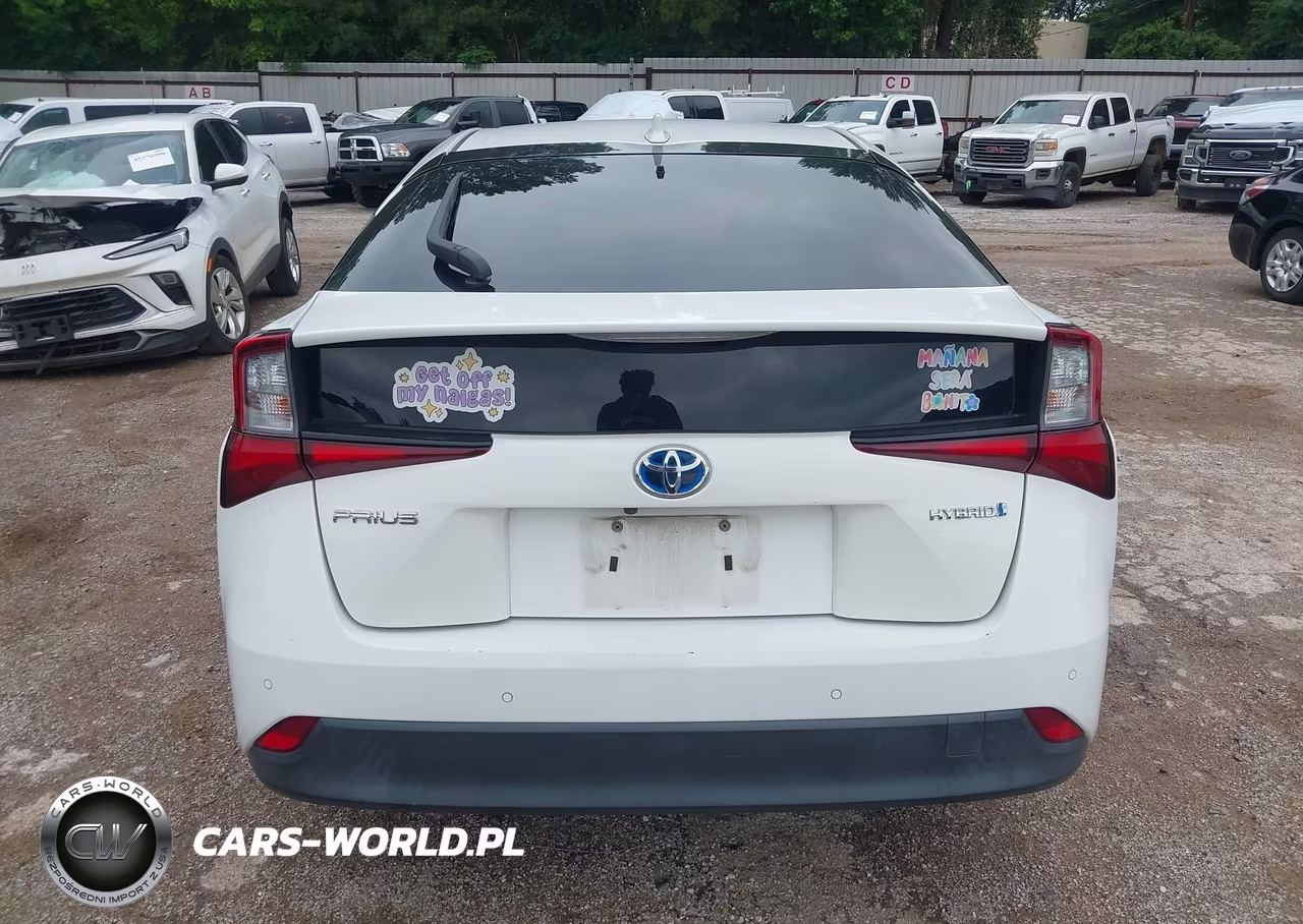 2019 Toyota Prius Le VIN:JTDKARFU7K3089359 - 16