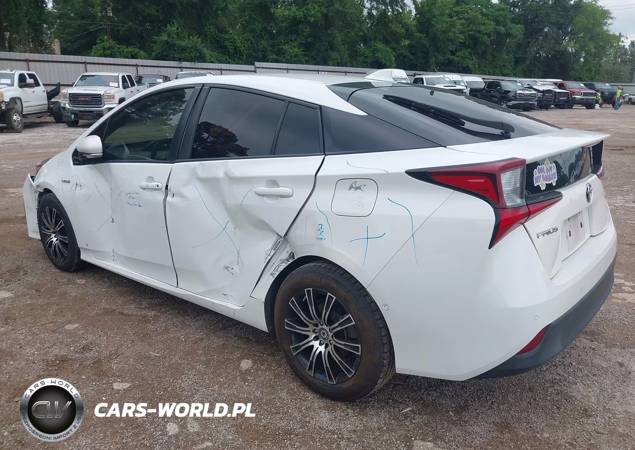 2019 Toyota Prius Le VIN:JTDKARFU7K3089359 - 3