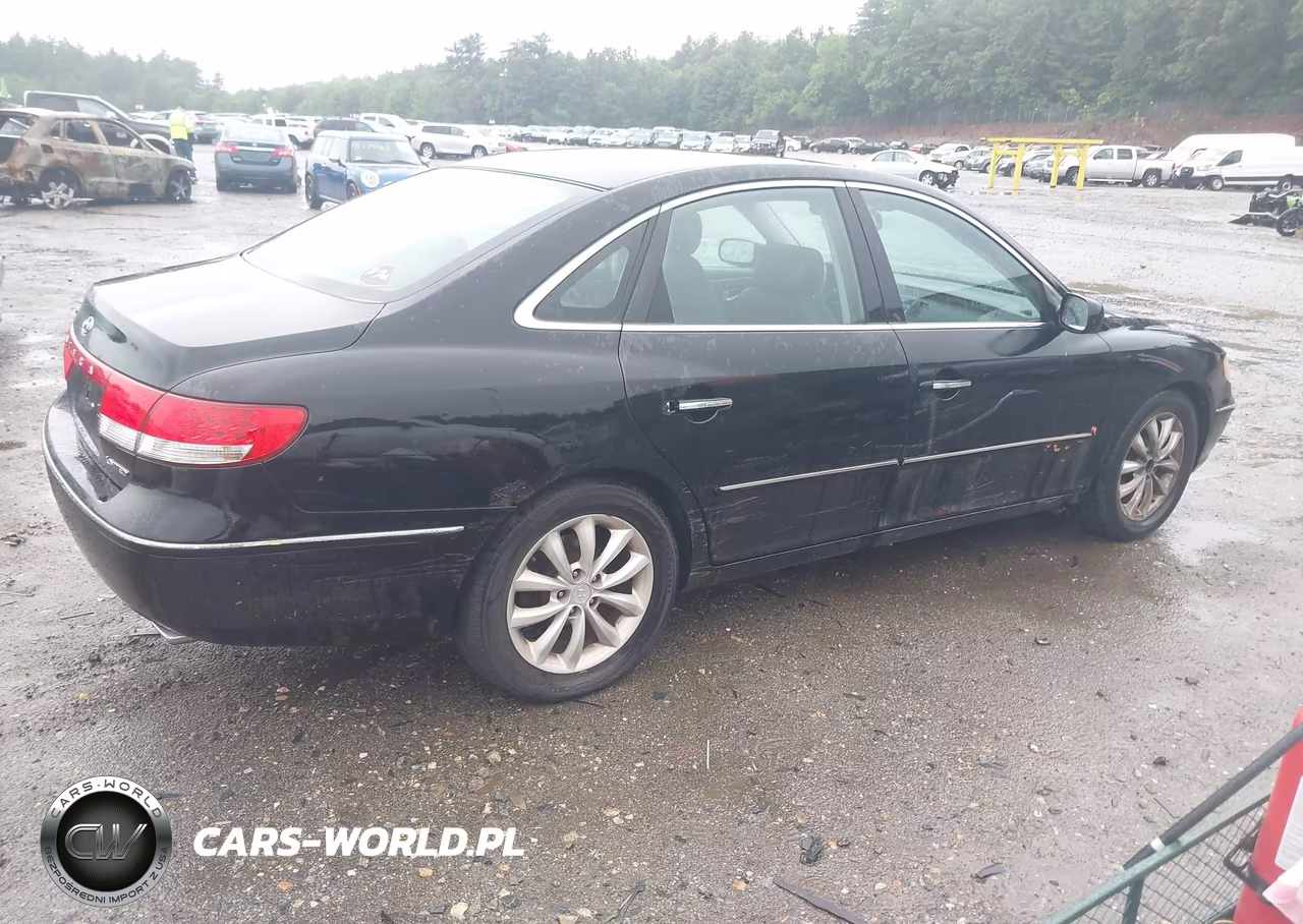 2006 Hyundai Azera Limited-Se VIN:KMHFC46FX6A118477 - 4
