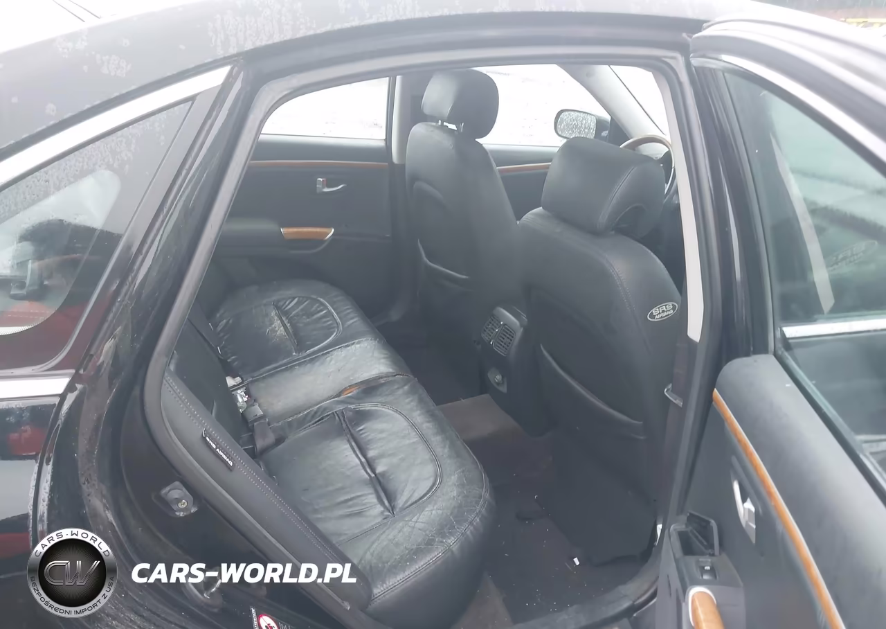 2006 Hyundai Azera Limited-Se VIN:KMHFC46FX6A118477 - 8