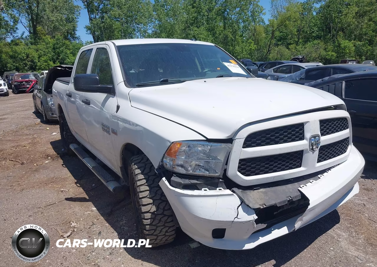 2017 Ram 1500 Express 4X4 5'7 Box – zdjęcie 1 z 16