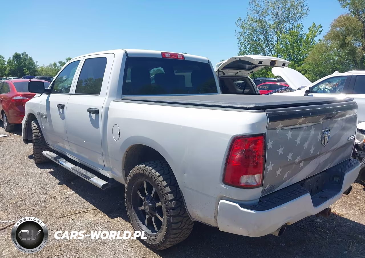 2017 Ram 1500 Express 4X4 5'7 Box VIN:3C6RR7KT6HG792831 - 14