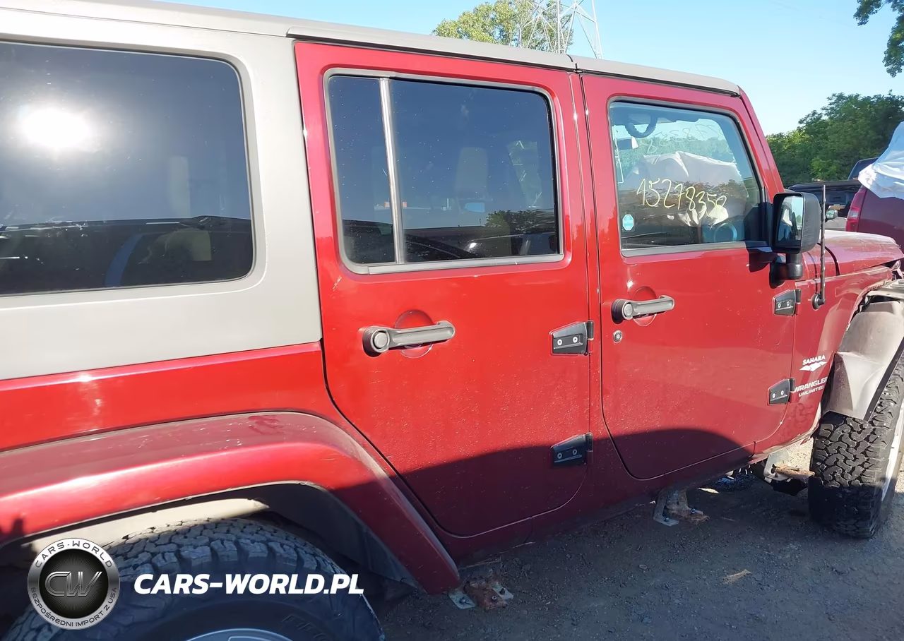 2008 Jeep Wrangler Unlimited Sahara VIN:1J4GA59188L517197 - 14