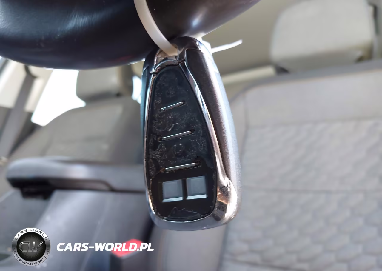 2019 Chevrolet Equinox Lt VIN:3GNAXKEV3KS639590 - 11