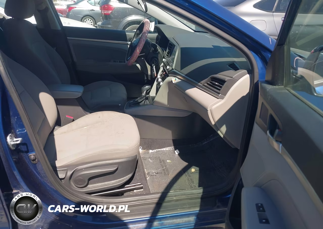 2020 Hyundai Elantra Sel VIN:5NPD84LF6LH557830 - 5