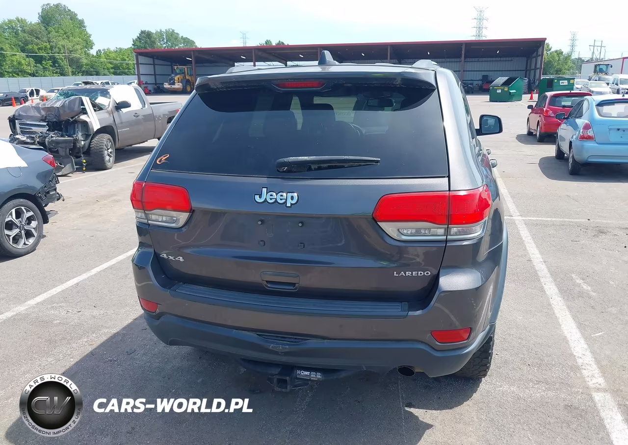 2014 Jeep Grand Cherokee Laredo VIN:1C4RJFAGXEC372535 - 16
