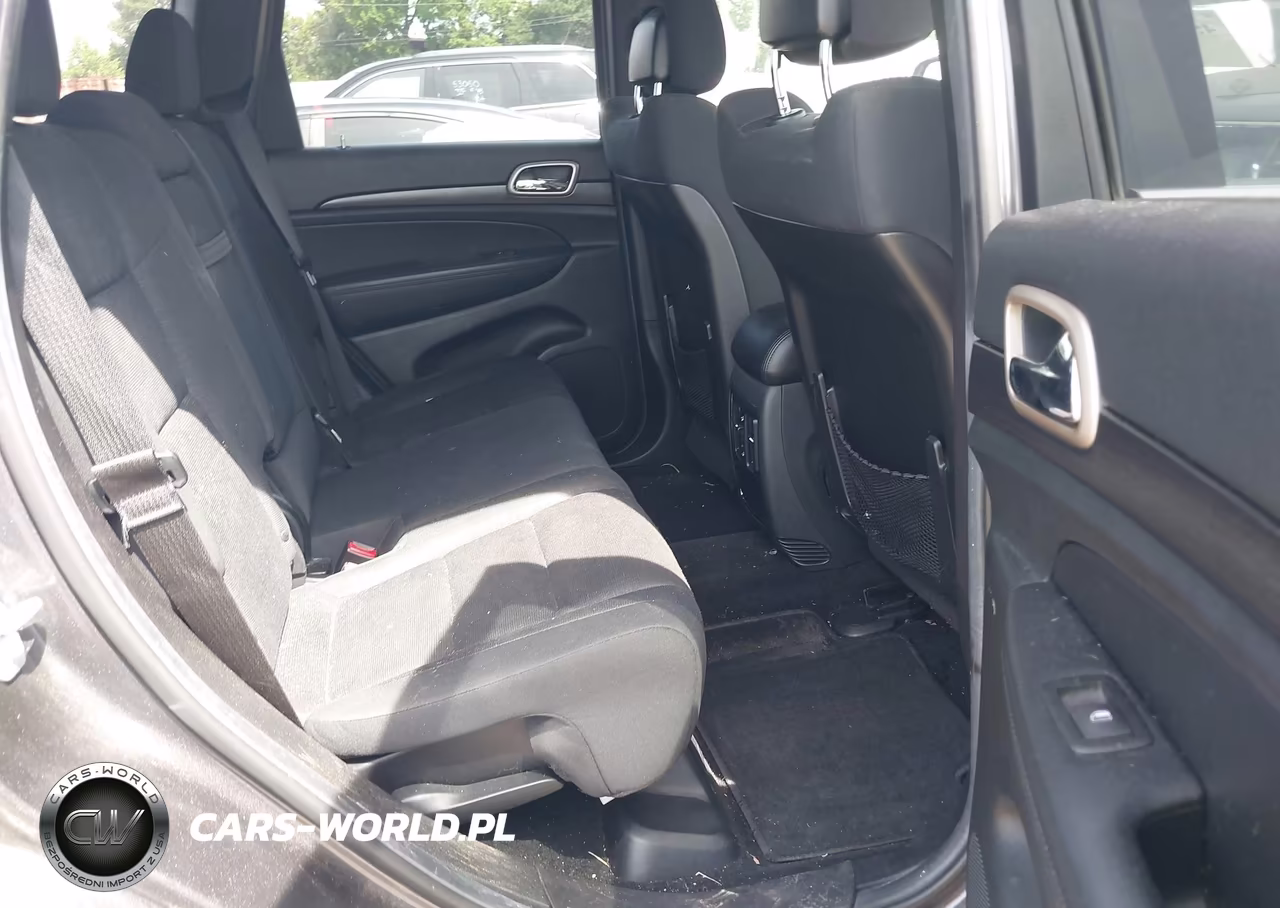 2014 Jeep Grand Cherokee Laredo VIN:1C4RJFAGXEC372535 - 8