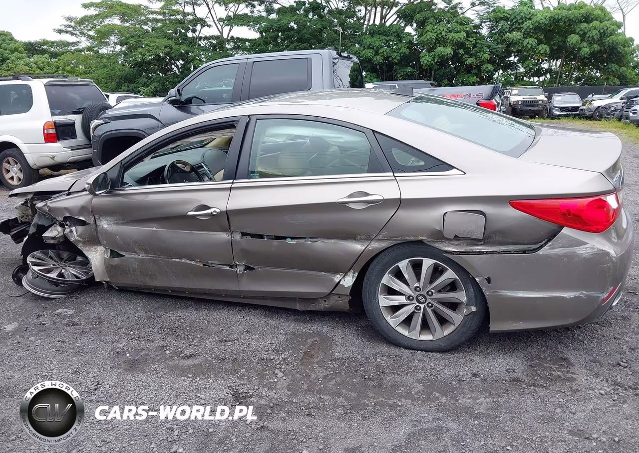 2014 Hyundai Sonata Limited 2.0T VIN:5NPEC4AB0EH925425 - 13