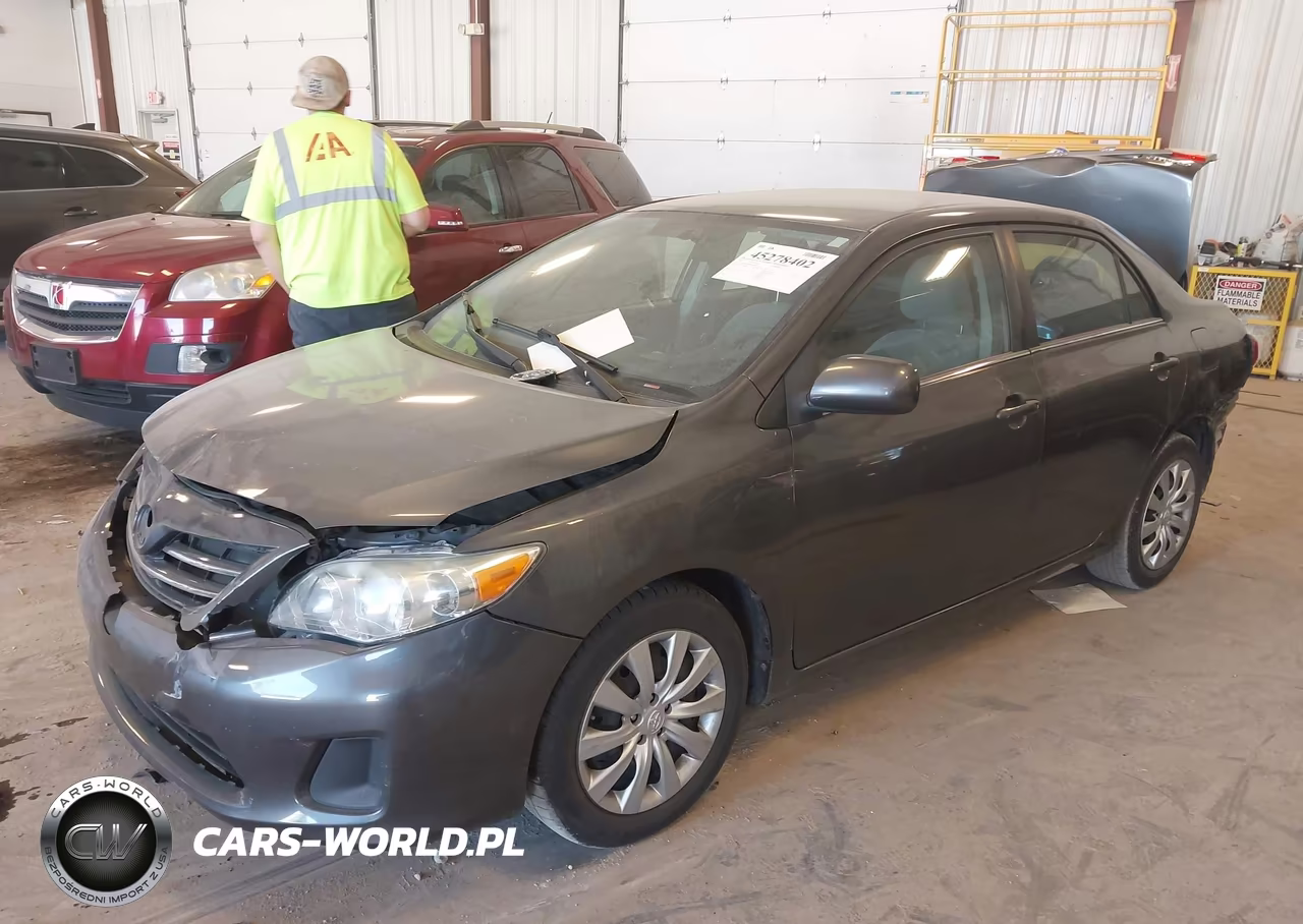 2013 Toyota Corolla Le VIN:2T1BU4EE7DC989726 - 2