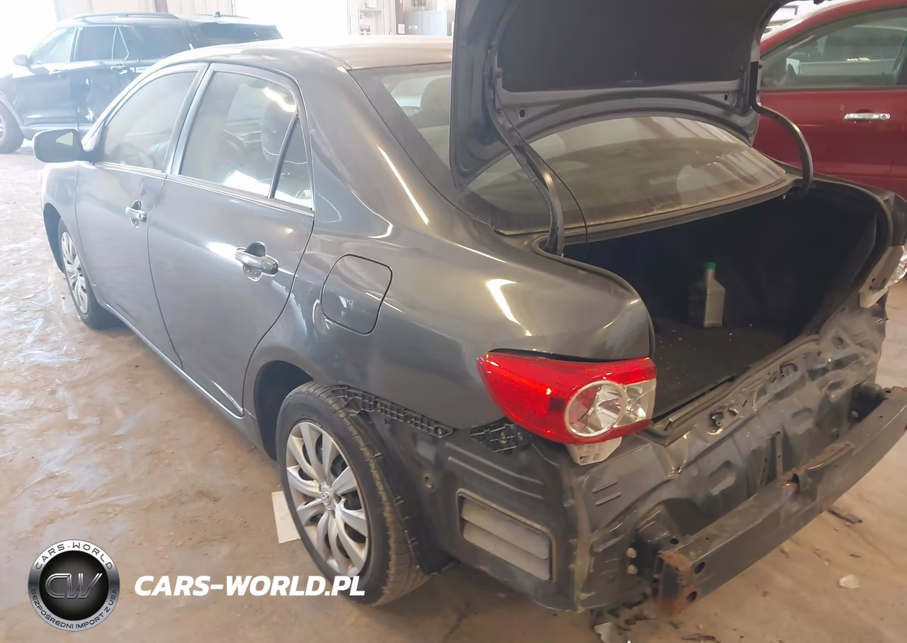 2013 Toyota Corolla Le VIN:2T1BU4EE7DC989726 - 3