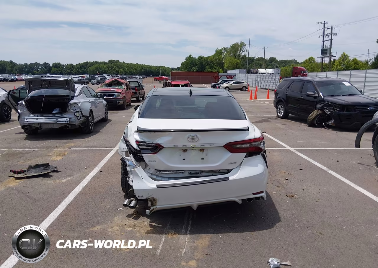 2021 Toyota Camry Xse VIN:4T1K61AK1MU414153 - 17