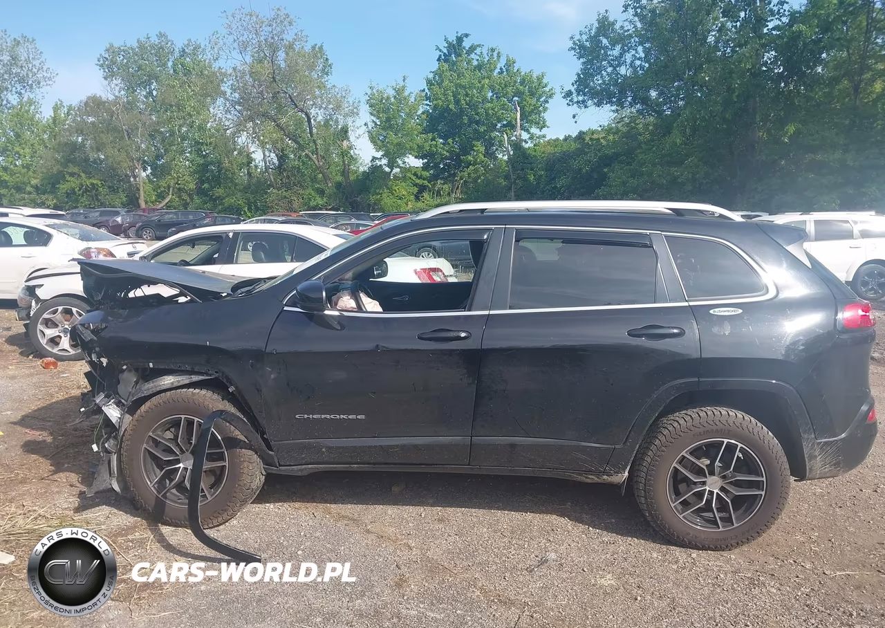2017 Jeep Cherokee Overland 4X4 VIN:1C4PJMJS3HW574975 - 14