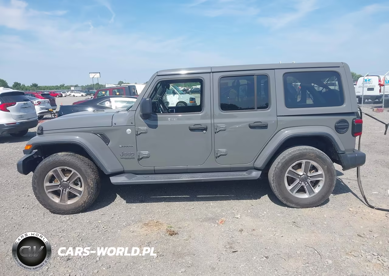 2020 Jeep Wrangler Unlimited Sahara VIN:1C4HJXEN2LW217094 - 15